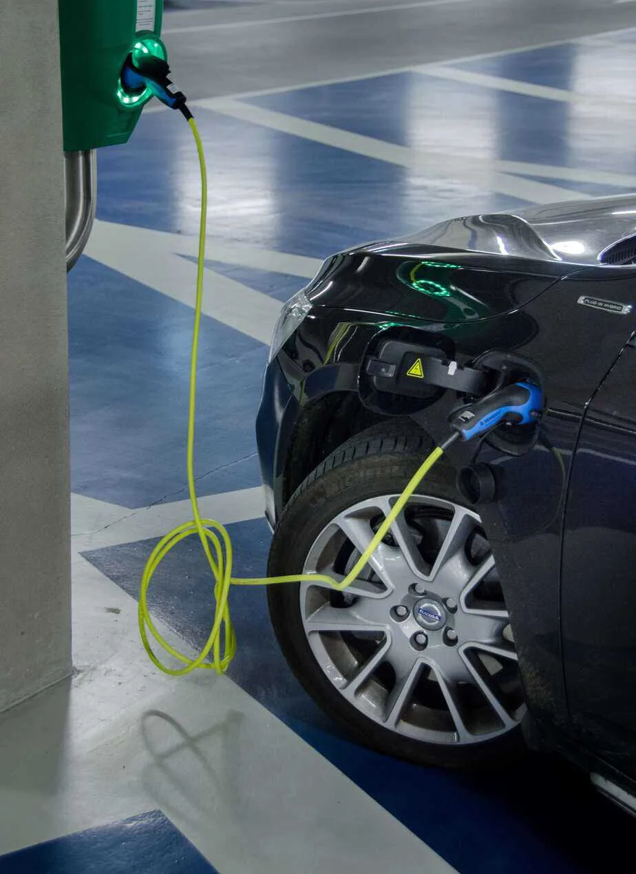 Charlotte electric vehicle towing service