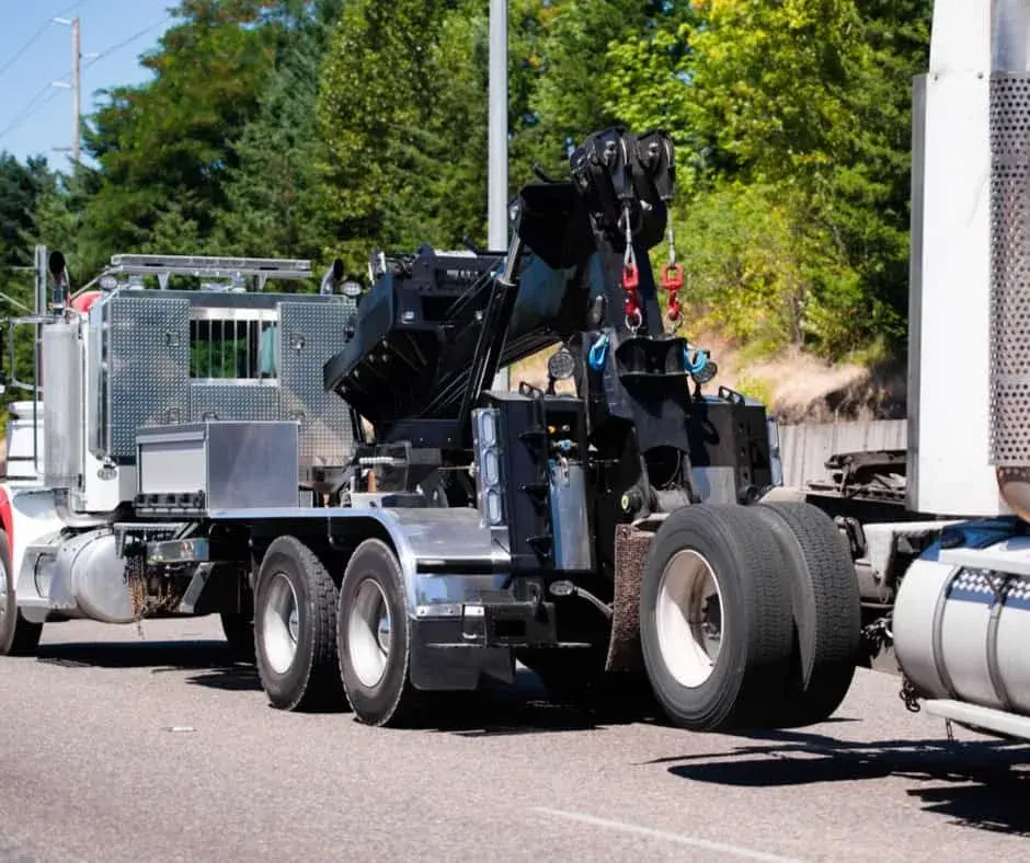 tow truck on western highway approach to Concord